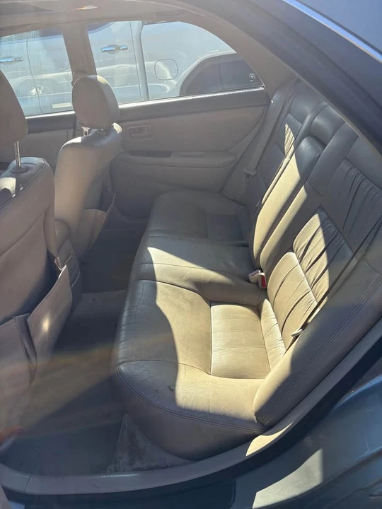 1997 Lexus ES 2nd Gen - Image 5 of 8