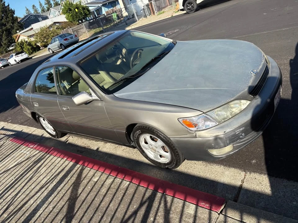 1997 Lexus ES 2nd Gen - Image 3 of 8