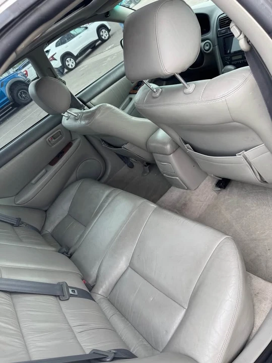 1997 Lexus ES 3rd Gen - Image 8 of 14