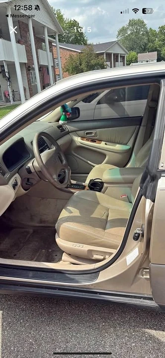 1997 Lexus ES 3rd Gen - Image 2 of 9