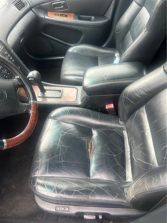 1997 Lexus ES 3rd Gen - Image 4 of 4