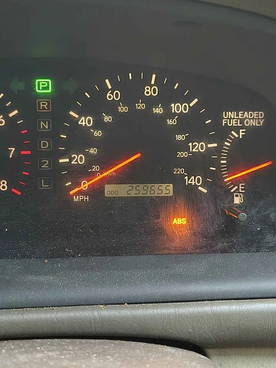 1997 Lexus ES 3rd Gen - Image 7 of 8