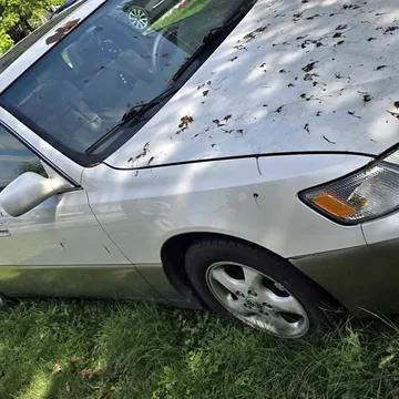 1997 Lexus ES 300 Sedan 4D