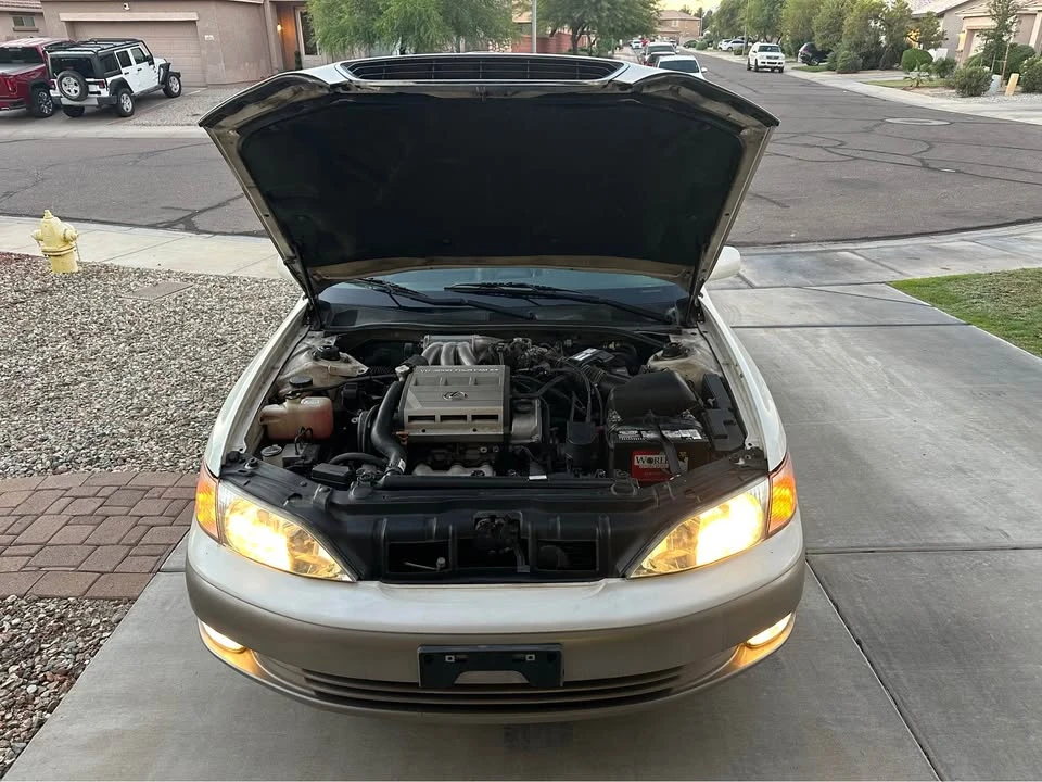 1997 Lexus ES 3rd Gen - Image 15 of 19