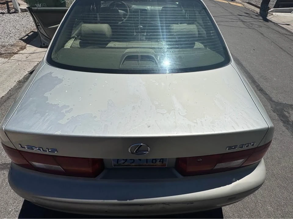 1997 Lexus ES 3rd Gen - Image 11 of 13