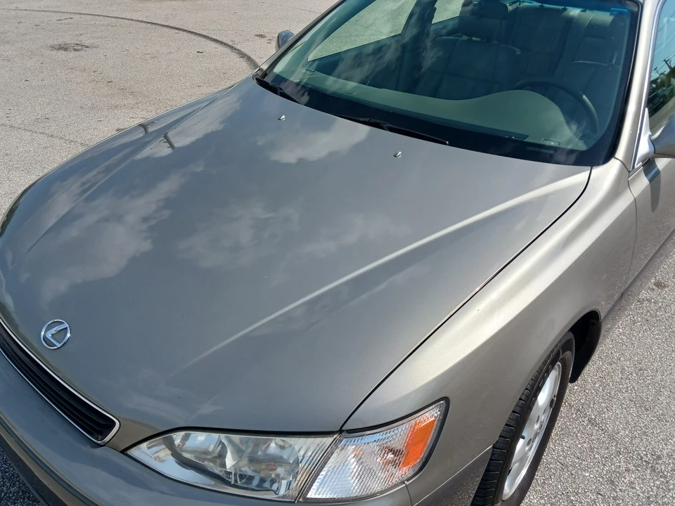 1997 Lexus ES 3rd Gen - Image 17 of 31