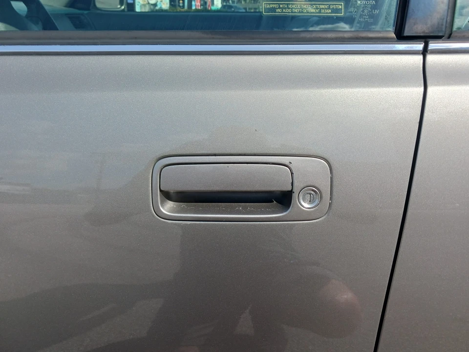 1997 Lexus ES 3rd Gen - Image 26 of 31