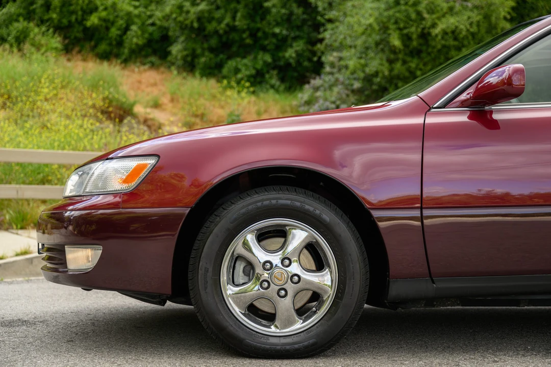1997 Lexus ES 3rd Gen - Image 31 of 31