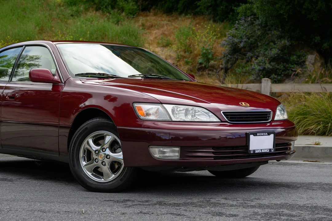 1997 Lexus ES 3rd Gen - Image 26 of 31