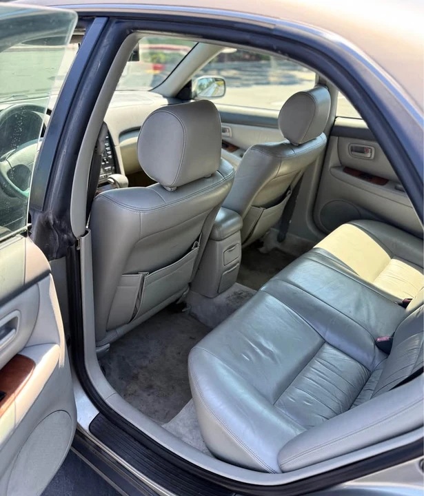 1997 Lexus ES 3rd Gen - Image 9 of 14