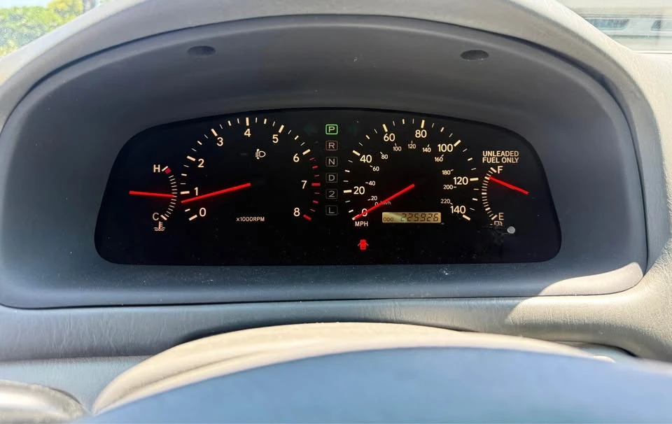 1997 Lexus ES 3rd Gen - Image 5 of 14