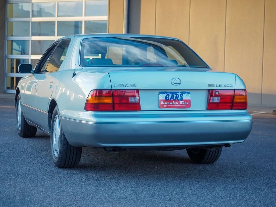 1997 Lexus LS 2nd Gen - Image 9 of 12