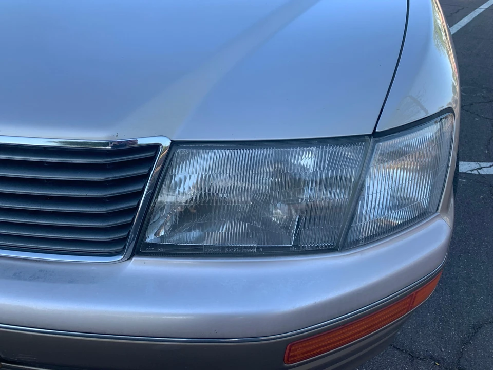 1997 Lexus LS 2nd Gen - Image 15 of 31