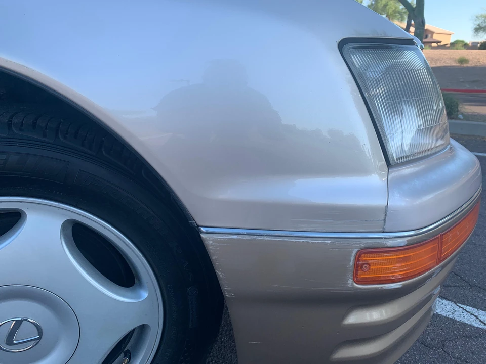 1997 Lexus LS 2nd Gen - Image 28 of 31