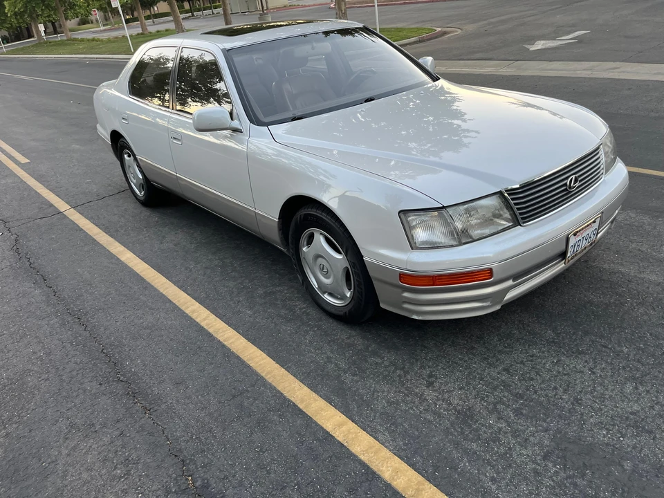 1997 Lexus LS 2nd Gen - Image 31 of 31