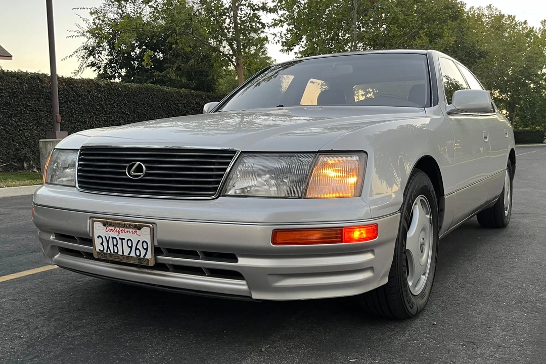 1997 Lexus LS 2nd Gen - Image 7 of 31