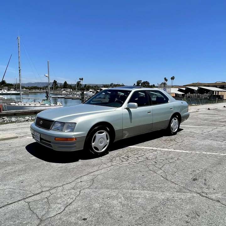 1997 Lexus LS 2nd Gen - Image 8 of 31
