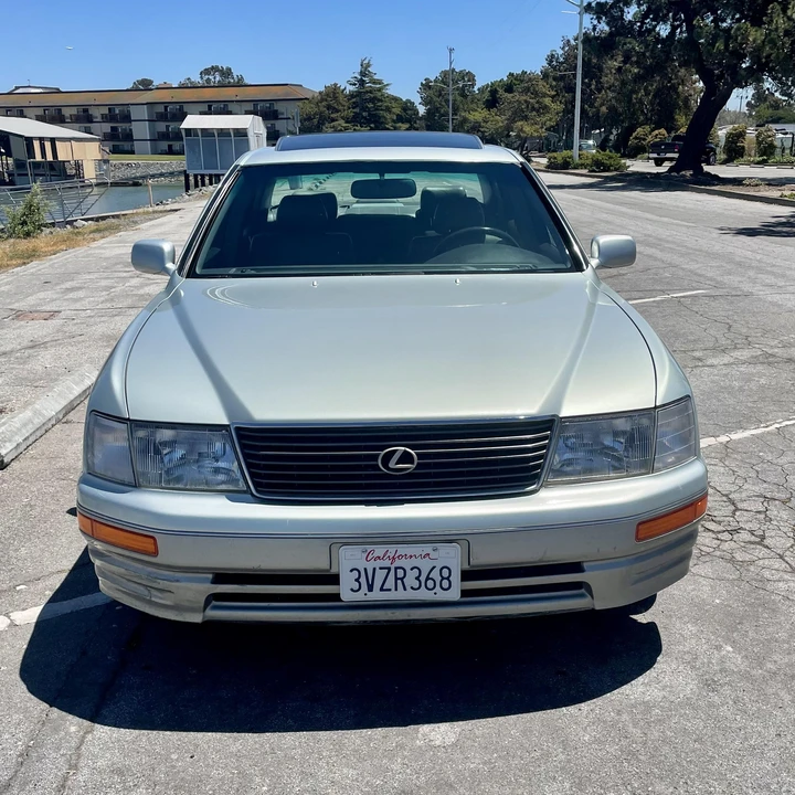 1997 Lexus LS 2nd Gen - Image 6 of 31