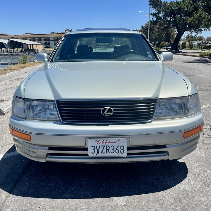 1997 Lexus LS 2nd Gen - Image 7 of 31