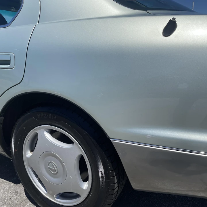 1997 Lexus LS 2nd Gen - Image 24 of 31