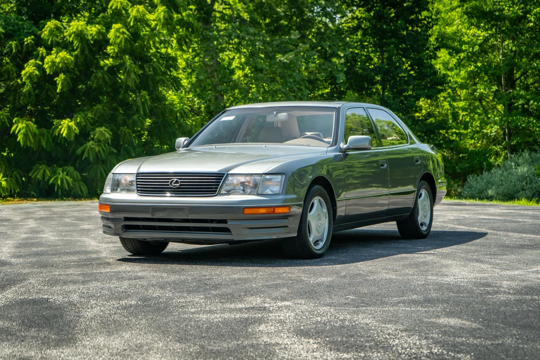 1997 Lexus LS 2nd Gen - Image 6 of 31