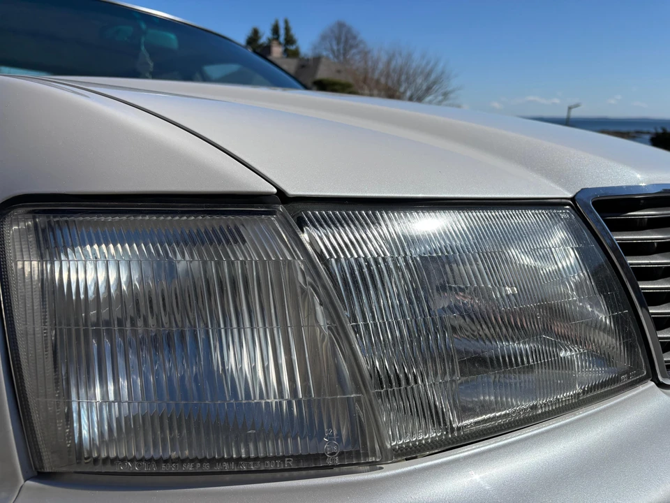 1997 Lexus LS 2nd Gen - Image 16 of 31