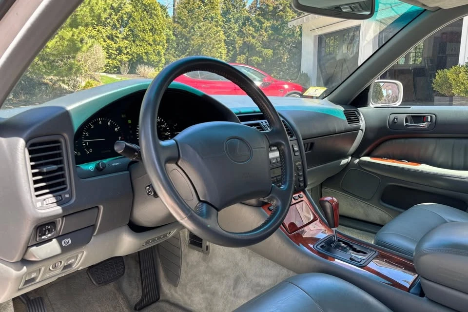 1997 Lexus LS 2nd Gen - Image 6 of 11