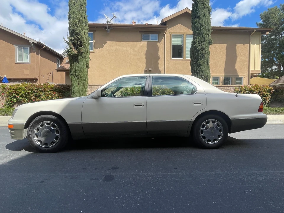 1997 Lexus LS 2nd Gen - Image 14 of 29