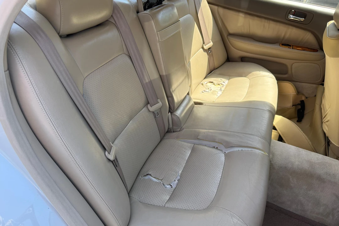 1997 Lexus LS 2nd Gen - Image 20 of 31
