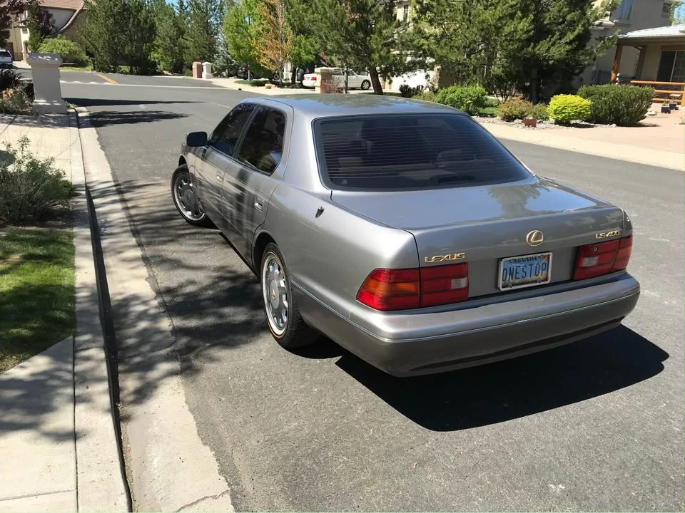 1997 Lexus LS 2nd Gen - Image 3 of 10