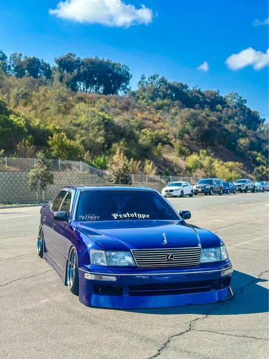 1997 Lexus LS 2nd Gen - Image 2 of 5