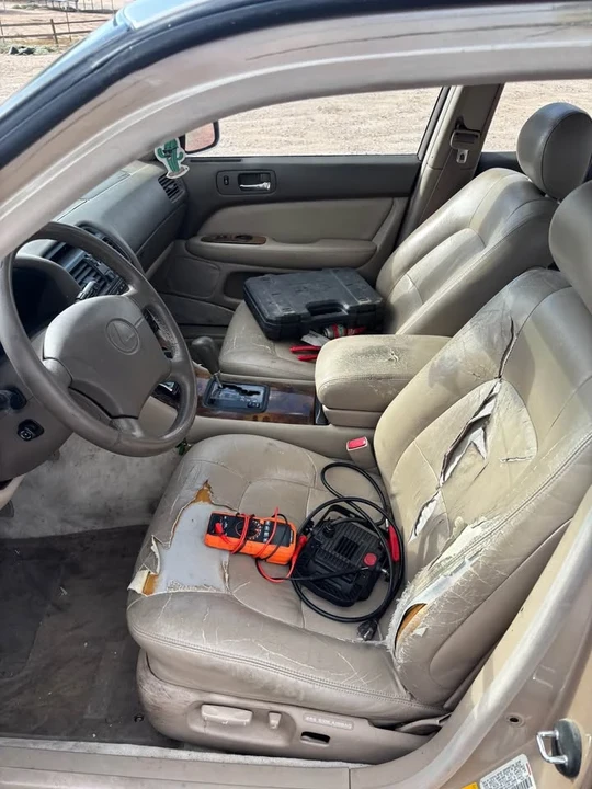 1997 Lexus LS 2nd Gen - Image 7 of 7