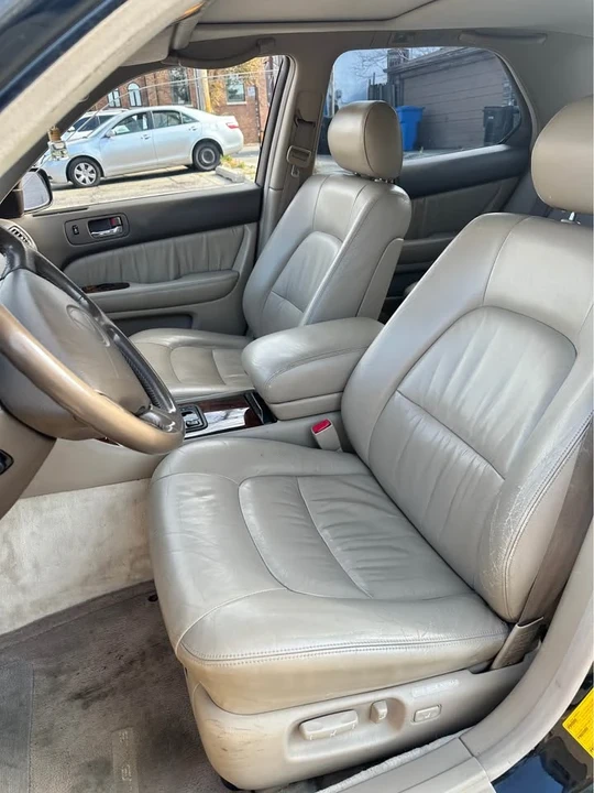 1997 Lexus LS 2nd Gen - Image 9 of 13