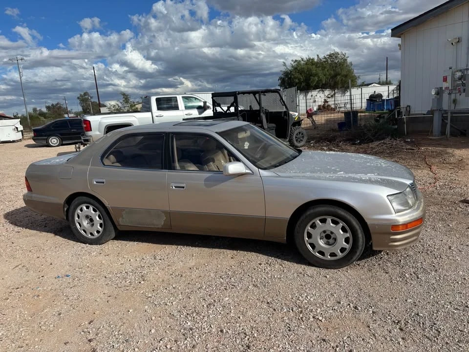 1997 Lexus LS 2nd Gen - Image 2 of 7