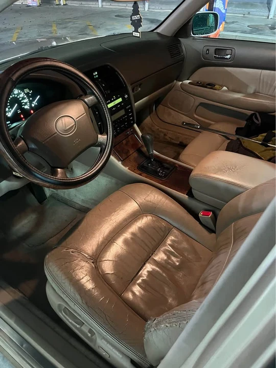 1997 Lexus LS 2nd Gen - Image 8 of 12