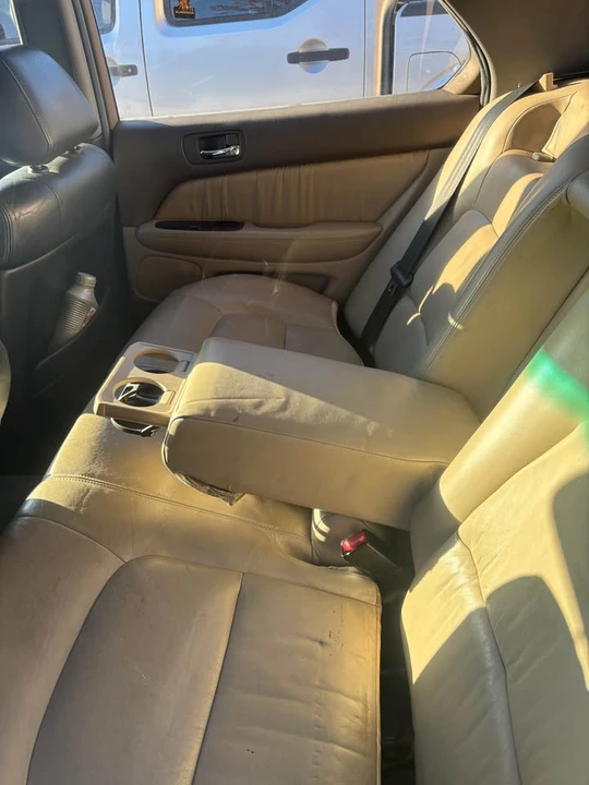 1997 Lexus LS 2nd Gen - Image 7 of 7