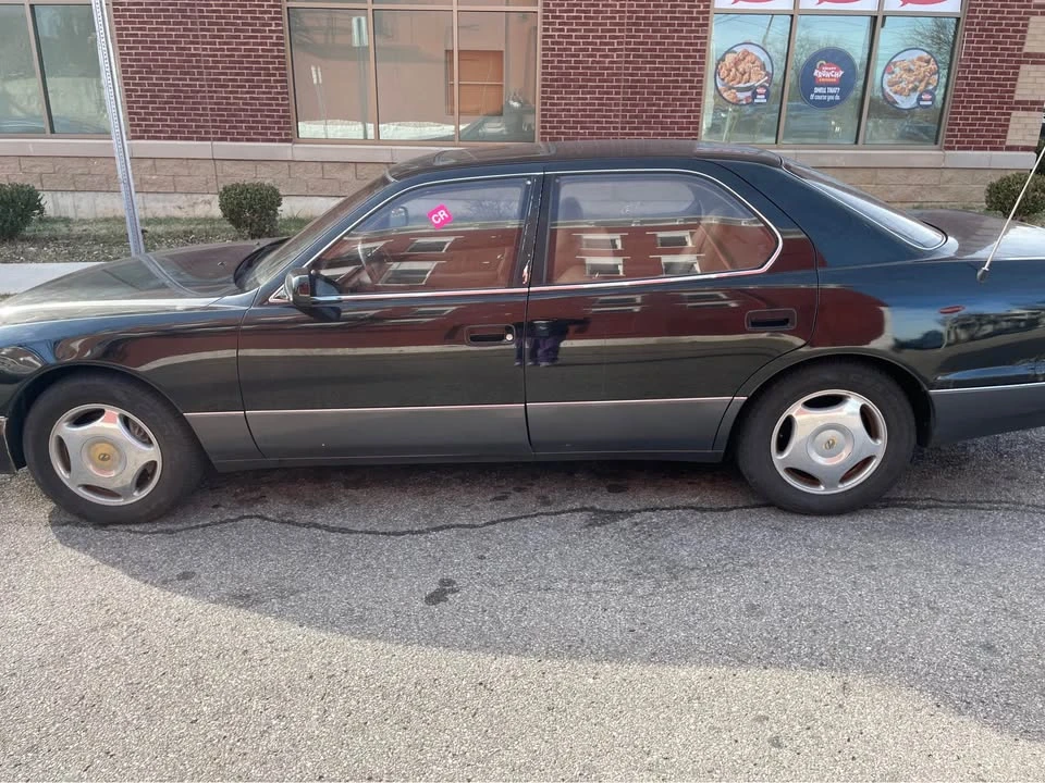 1997 Lexus LS 2nd Gen - Image 7 of 7