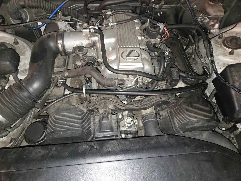 1997 Lexus LS 2nd Gen - Image 10 of 12