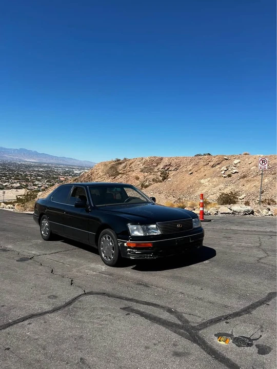 1997 Lexus LS 2nd Gen - Image 3 of 5
