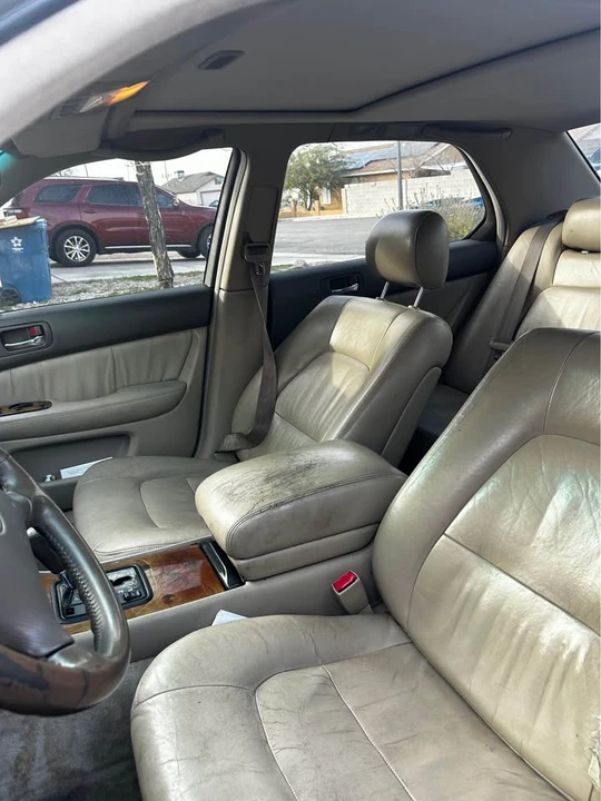 1997 Lexus LS 2nd Gen - Image 4 of 5