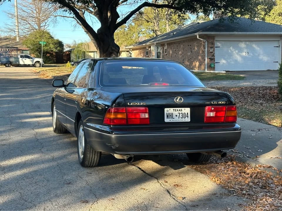 1997 Lexus LS 2nd Gen - Image 2 of 11
