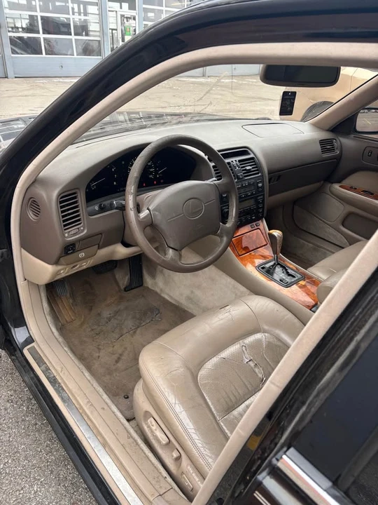 1997 Lexus LS 2nd Gen - Image 8 of 9