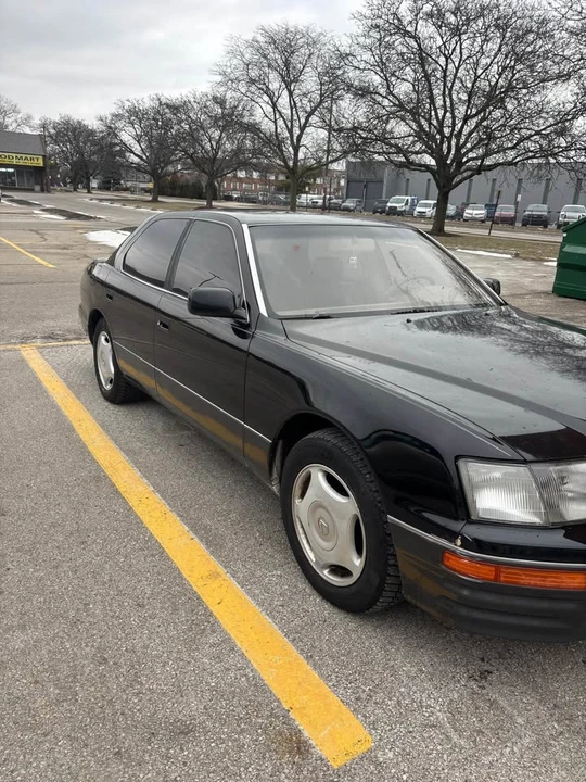 1997 Lexus LS 2nd Gen - Image 3 of 9