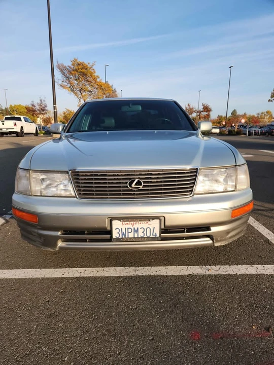 1997 Lexus LS 2nd Gen - Image 5 of 6