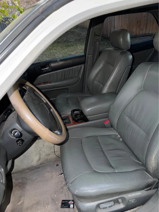 1997 Lexus LS 2nd Gen - Image 7 of 8