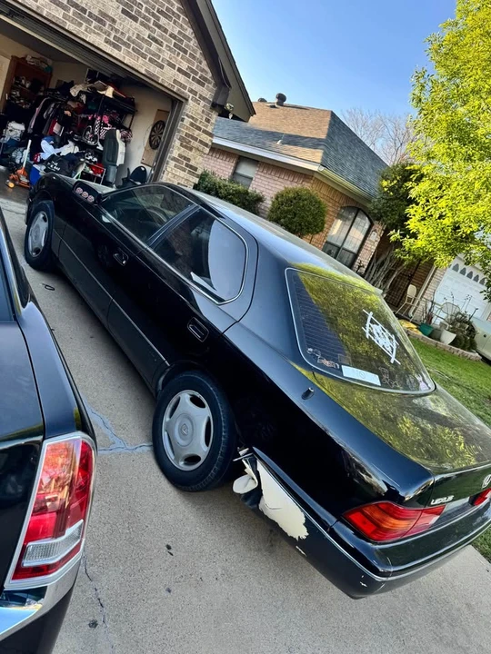 1997 Lexus LS 2nd Gen - Image 4 of 11