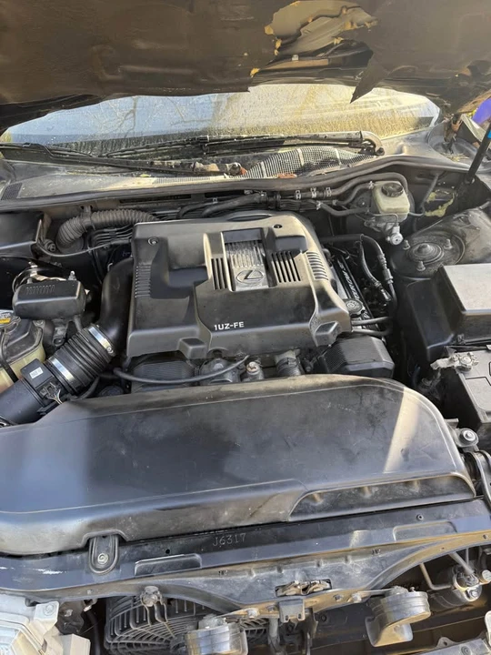 1997 Lexus LS 2nd Gen - Image 16 of 20