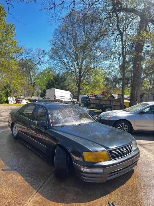 1997 Lexus LS 2nd Gen - Image 4 of 11