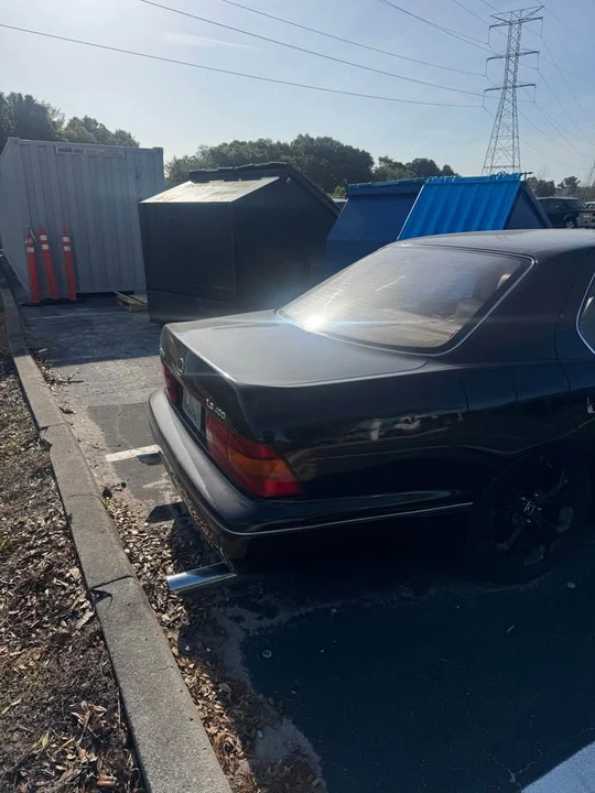 1997 Lexus LS 2nd Gen - Image 6 of 13