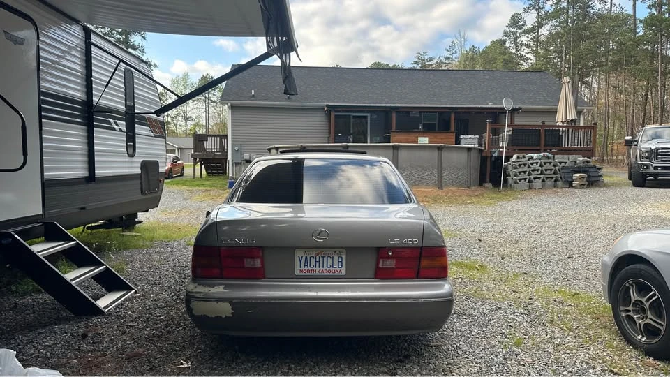 1997 Lexus LS 2nd Gen - Image 4 of 18